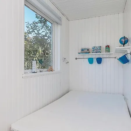 펜션 Three-bedroom Holiday In
